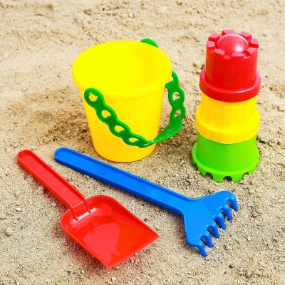 Набор для игры в песке (3формы, лопата, грабли, ведро) 