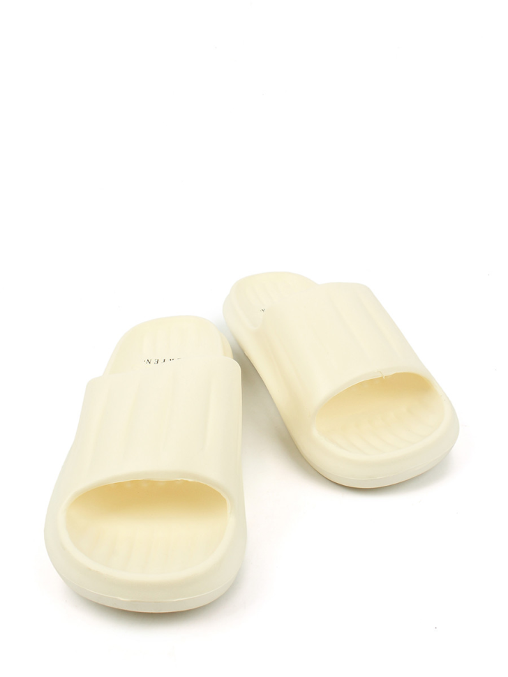 Шлепанцы Berton GH03